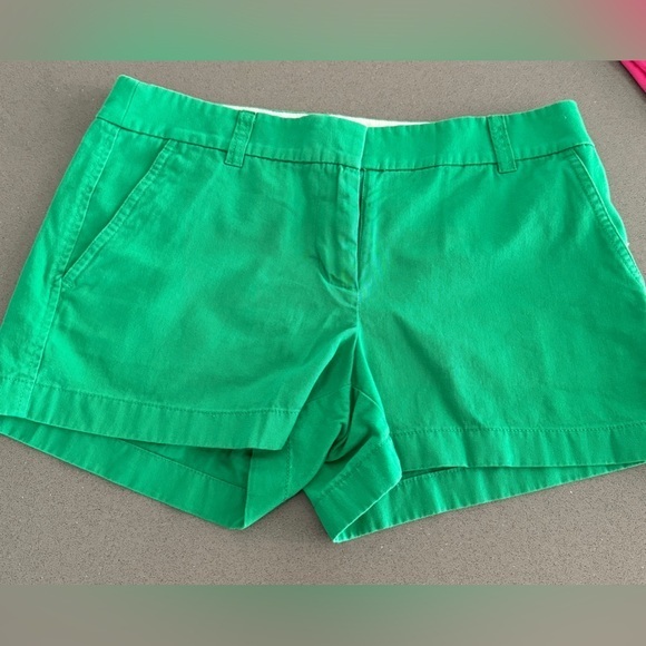 J. Crew‎ - Picture 1 of 3